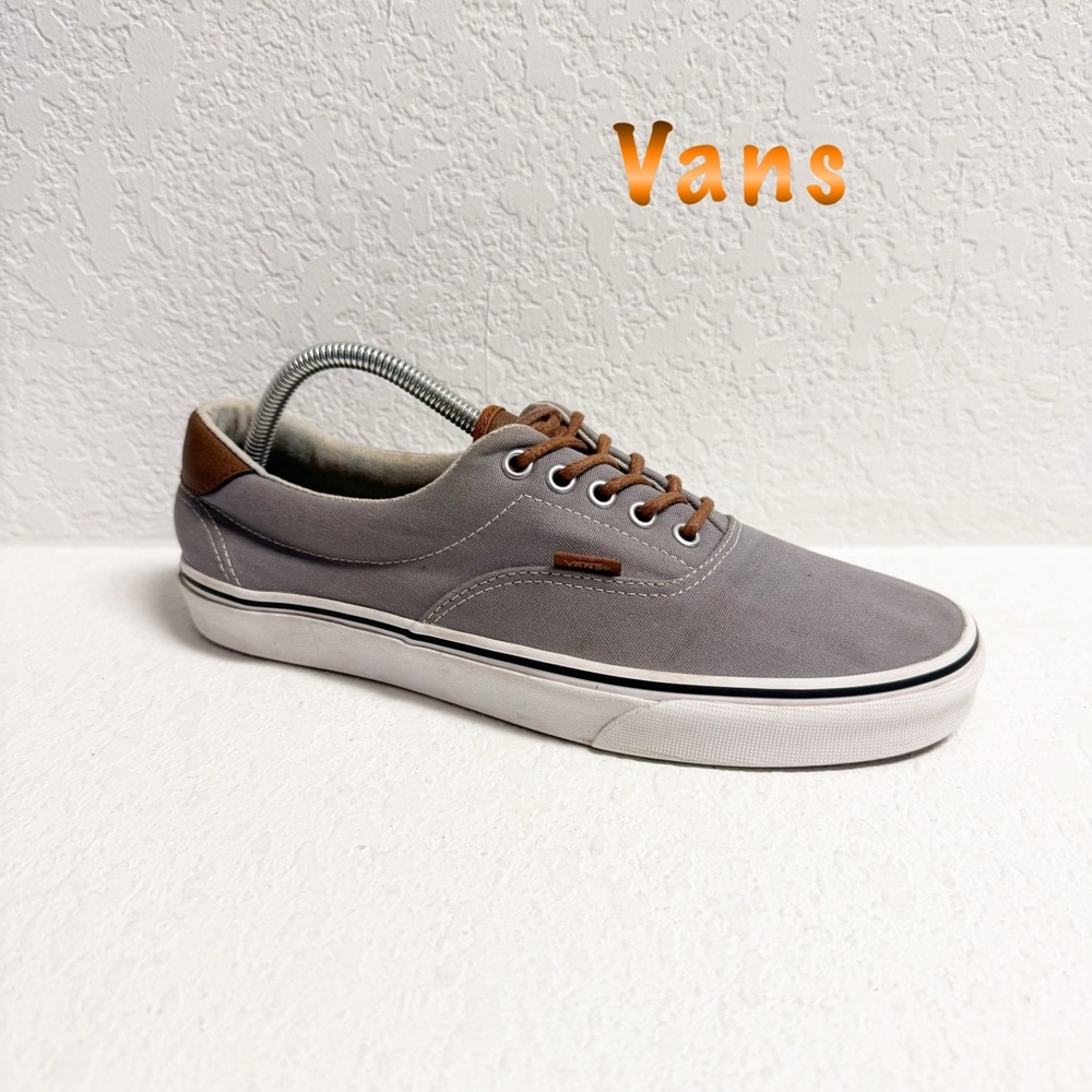 Vans Gray and Leather Classic Lace Up Sneaker M9.5 W11